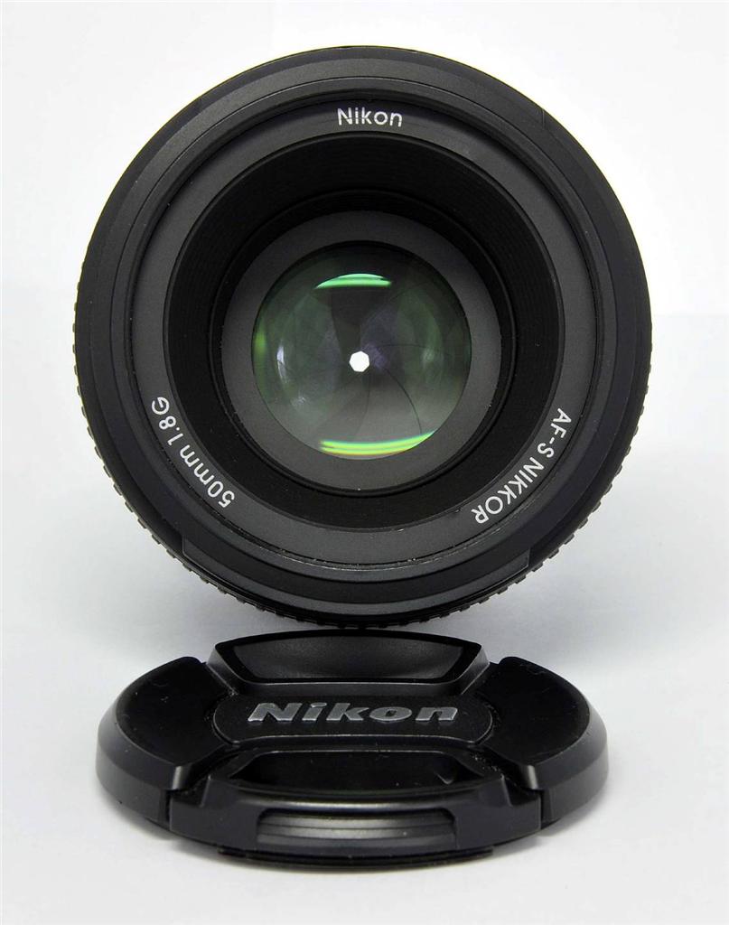 Nikon AFS NIKKOR 50mm 1.8 G Portrait Lens for D3100 D3200 D5100 D5200 D7000 D90