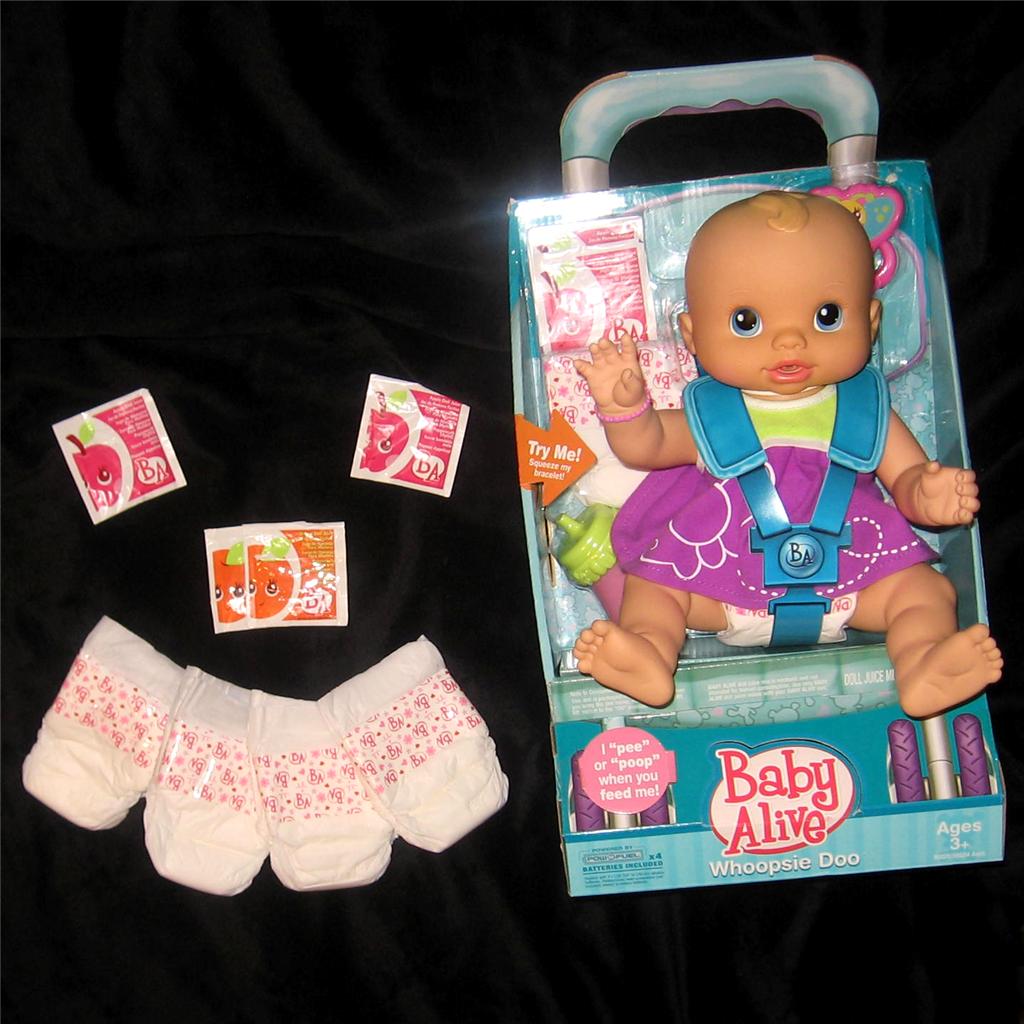 NEW Baby Alive Whoopsie Doo Diapers Juice Cries Pees Poops MOVES
