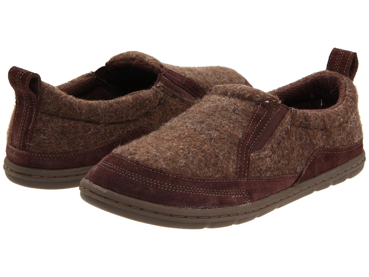 Navy, Walnut, Winter Berry