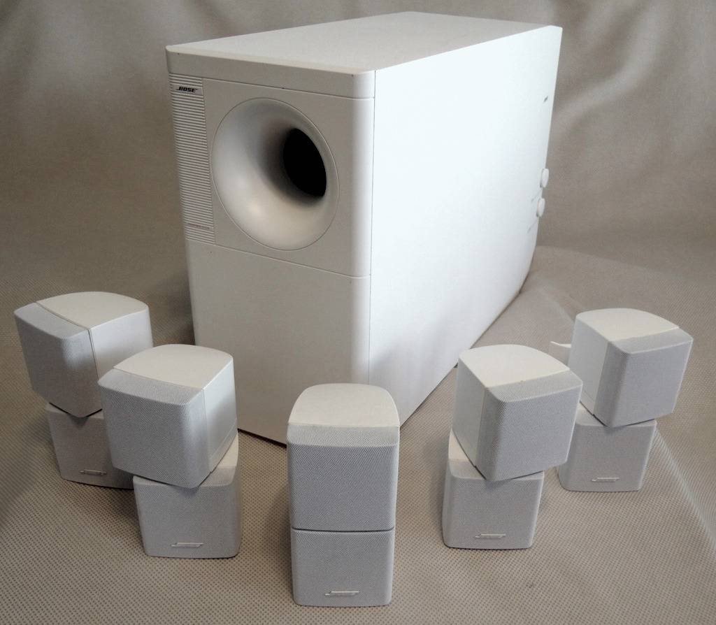 BOSE Acoustimass 15 Home Theater System, 5 Double Cube Speakers
