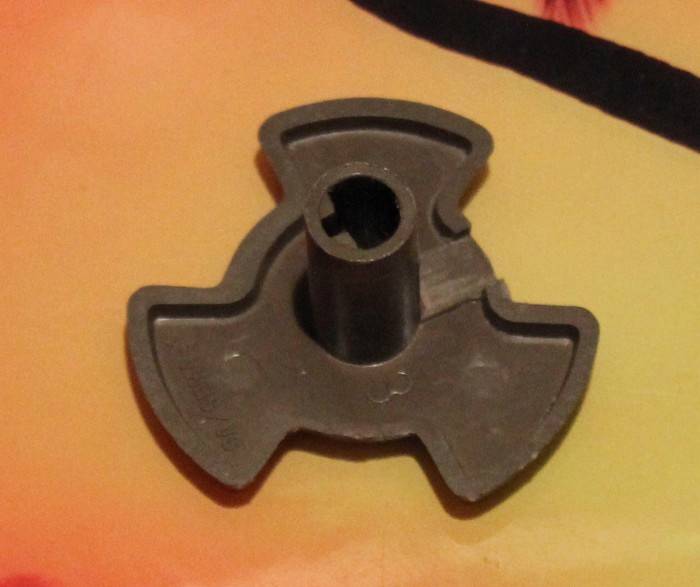 GE SPACEMAKER FRIGIDAIRE MICROWAVE TURNTABLE SHAFT COUPLER PART eBay