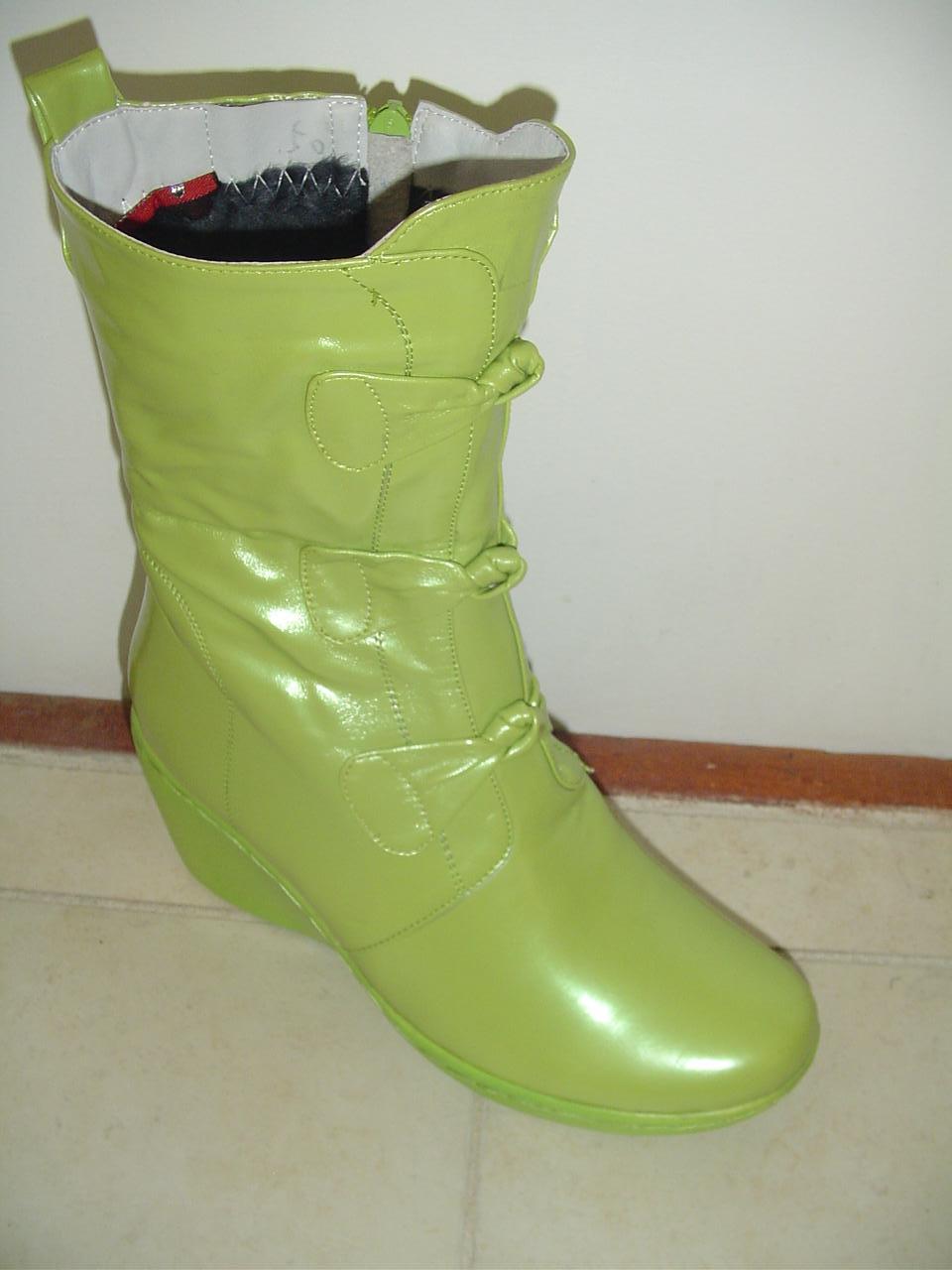Lime Green Winter Plastic Faux Fur BOOTS WOMEN SZ 7 for sale