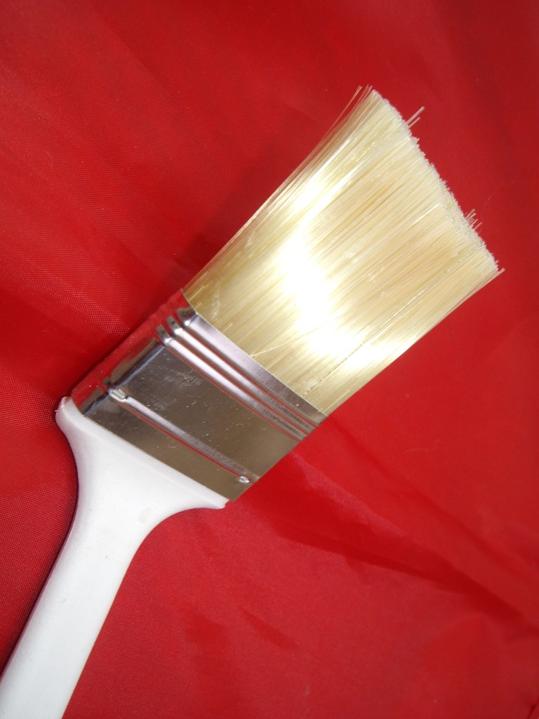 ANGLED EXTRA LONG PAINT BRUSH CHOICE OF 3 NOOK AND CRANNY PAINTING