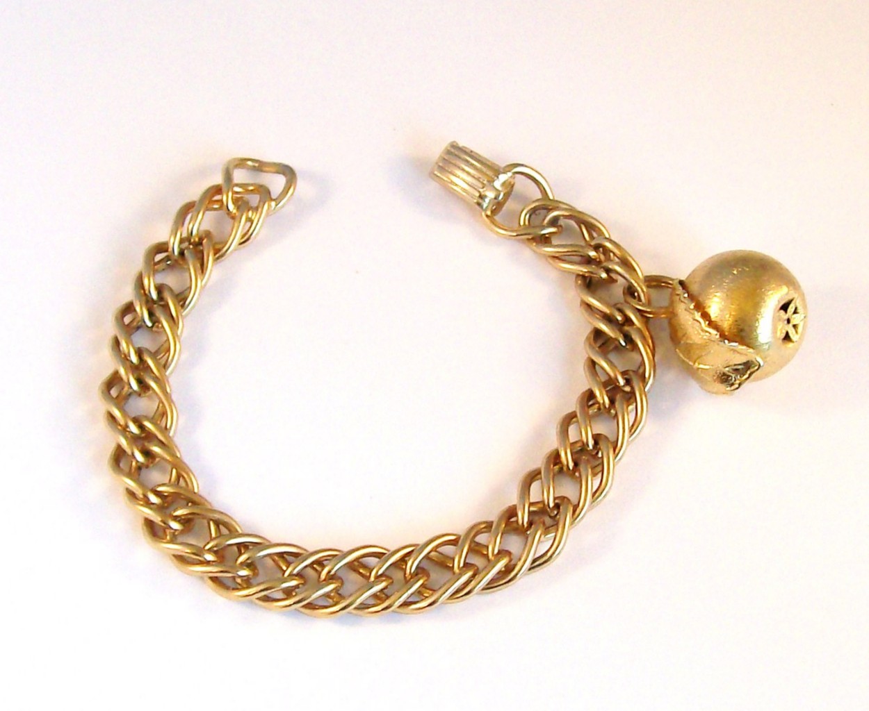 Signed Napier Gold Tone Apple Charm Bracelet c. 1960