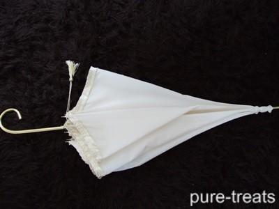 Cheap Wedding Parasols on Ivory Frilly Wedding Parasol Umbrella For Brides Ebay
