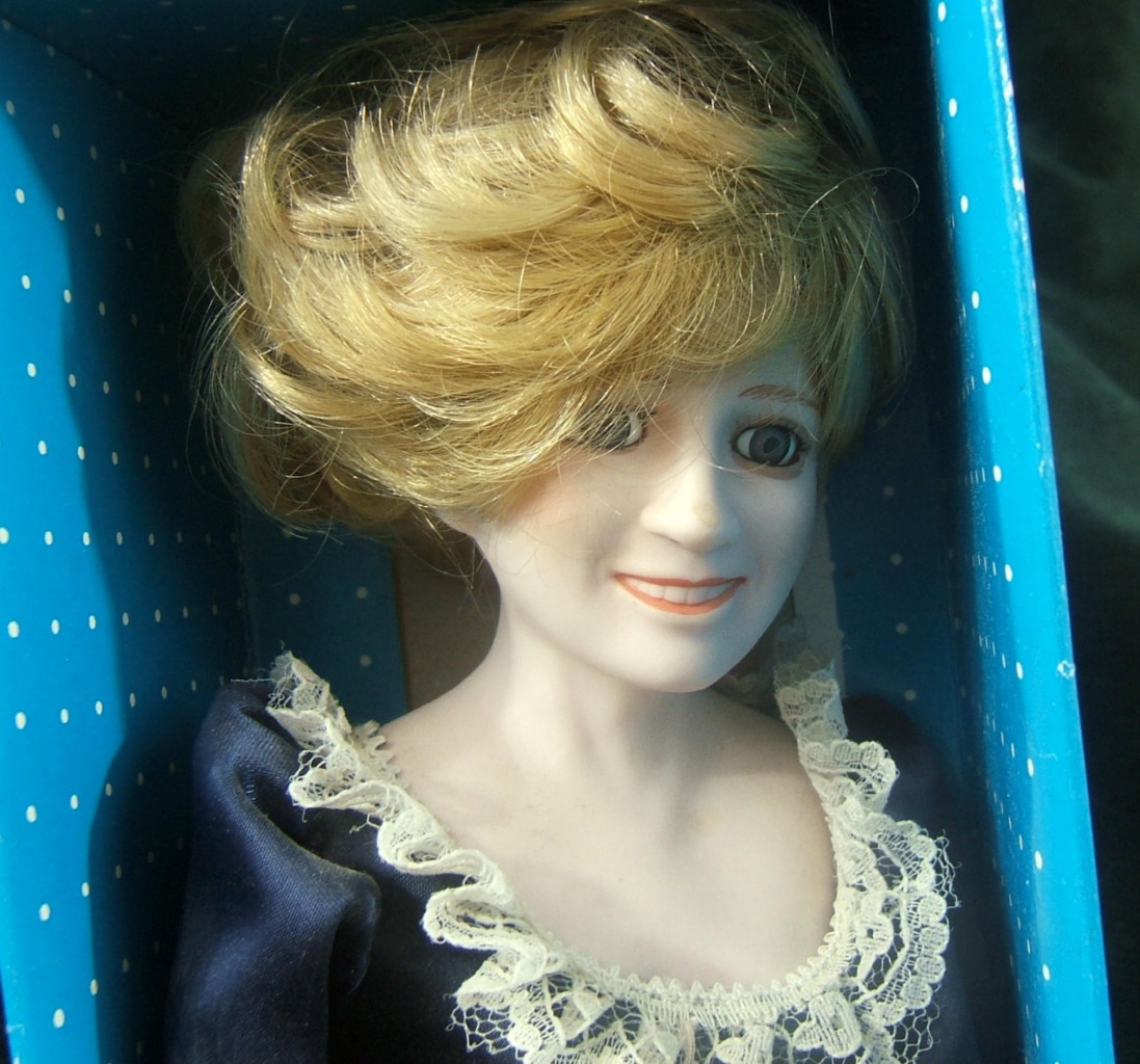 Princess Lady Diana Porcelain Doll Figurine London Antiques Limited 