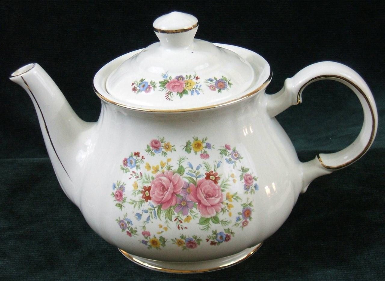 SADLER ROYAL OAK TEAPOT