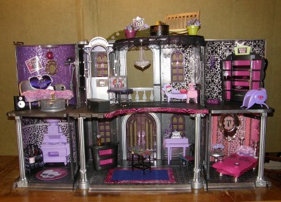 monster high barbie house