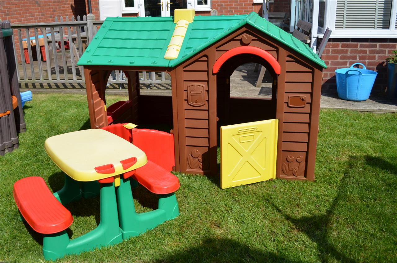 tikes wendy house