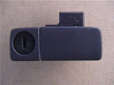 1995 Nissan glove box latch #4