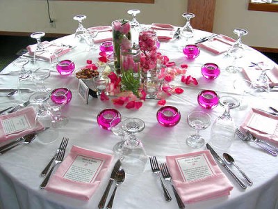 Tablecloths  Weddings on Wholesale Lot 12 Wedding Tablecloths 132 Round White Sp   Ebay