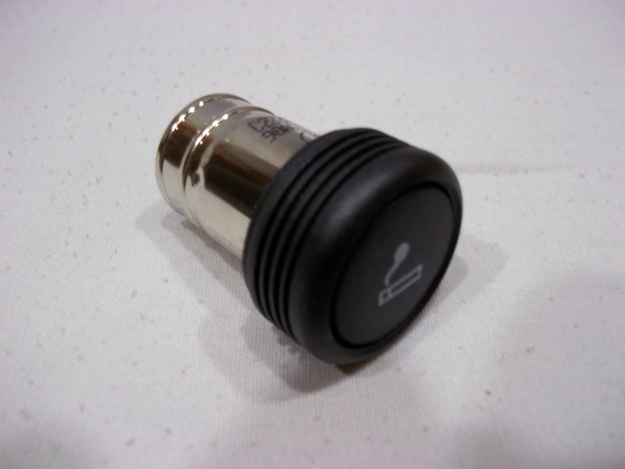 2005 2006 2007 2008 2009 2010 FORD F250 F350 CIGARETTE LIGHTER WITH