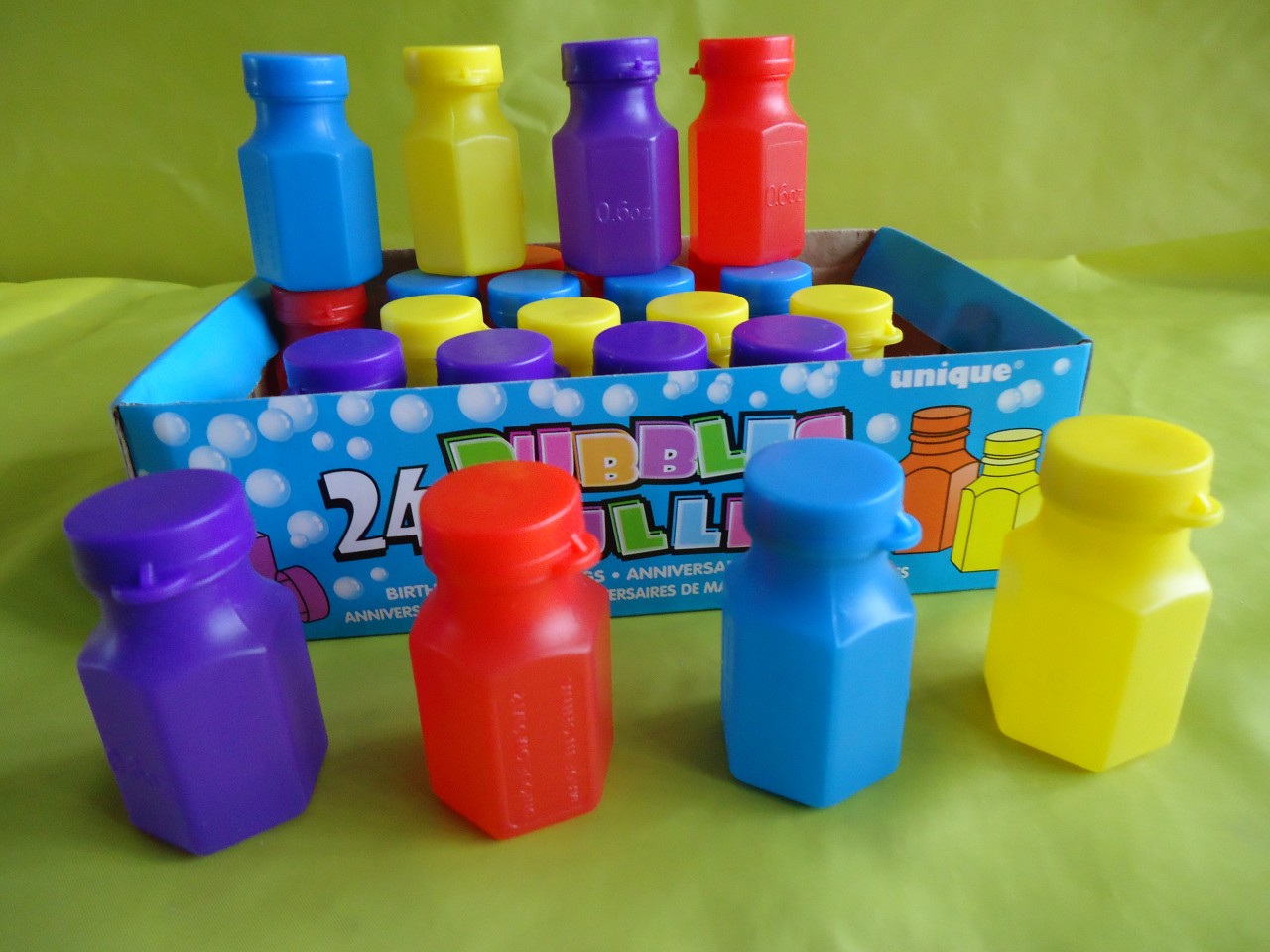 MINI BUBBLES 10 , 15 , 20 or 24 LOOT / PARTY BAG TOYS / FAVOURS eBay