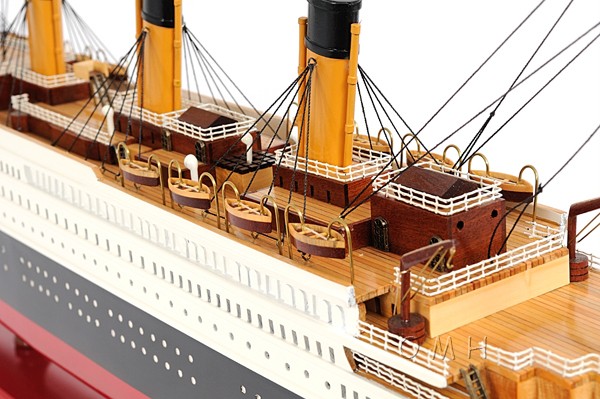 Titanic Ocean Liner Wooden Model Cruise Ship