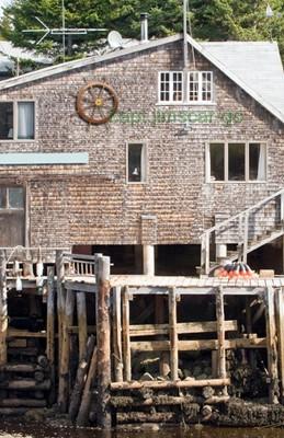HUGE 60 Wooden Boat Ships Wheel Brass Dock House