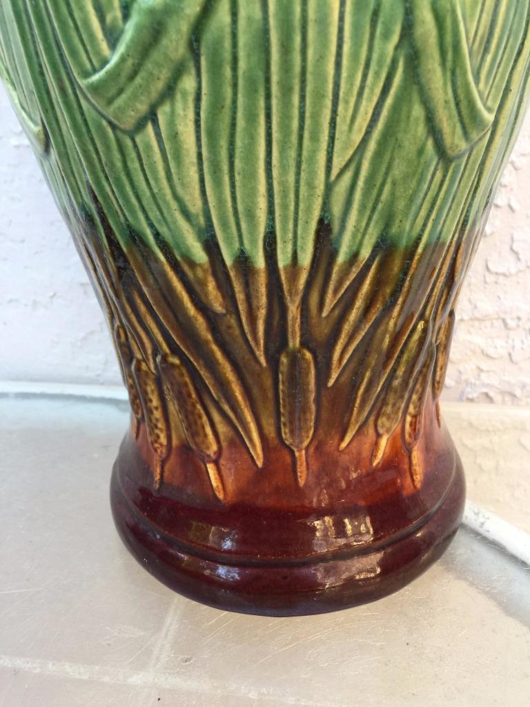 ARTS & CRAFTS CATTAIL BULRUSH MAJOLICA McCOY POTTERY JARDINIERE