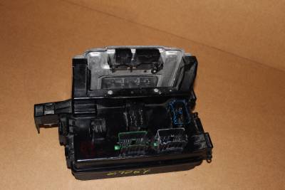 2006 Dodge Magnum Charger Chrysler 300c Tipm Fuse Box