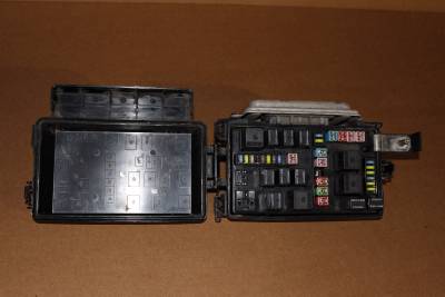 2006 Dodge Magnum Charger Chrysler 300c Tipm Fuse Box