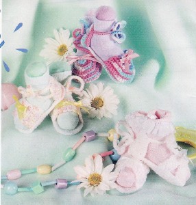 CROCHET PATTERN FOR BABY LAYETTE - Crochet Club