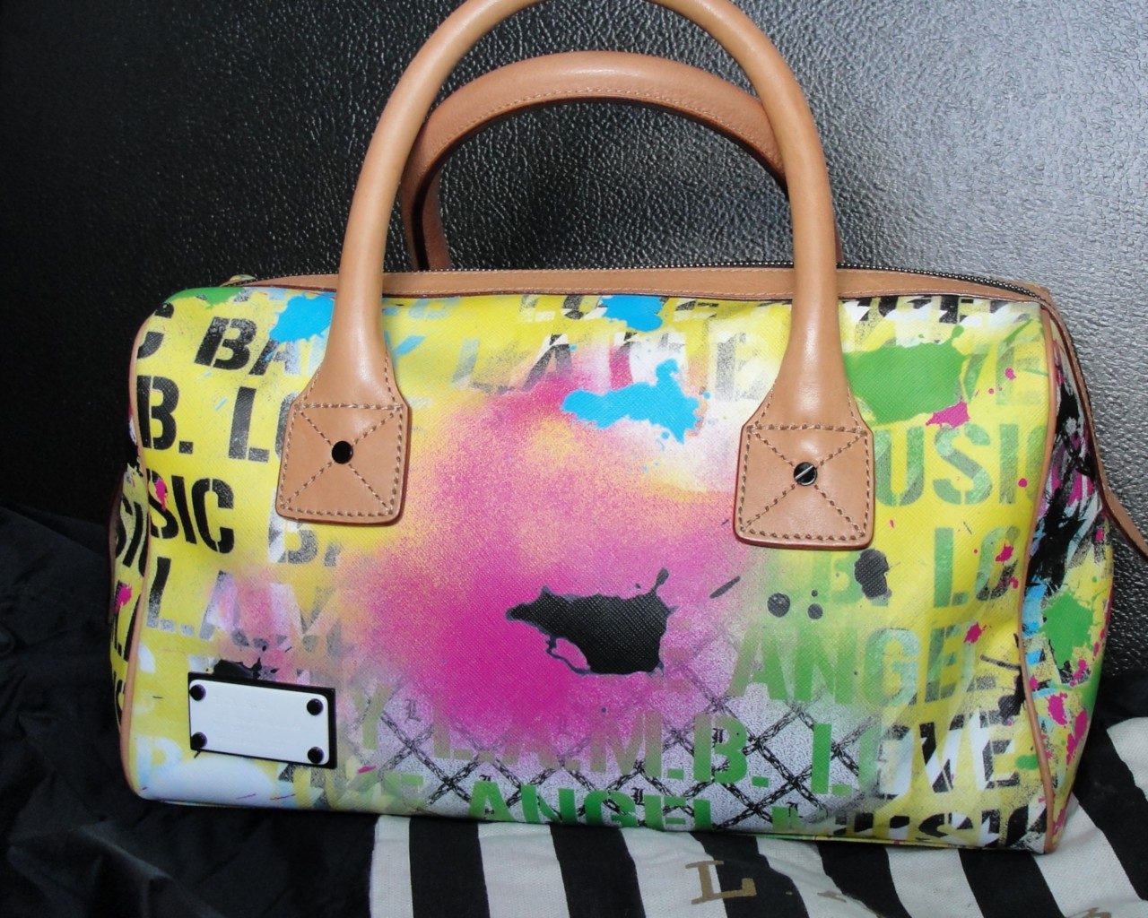 Auth L.A.M.B Gwen Stefani Artsy leather satchel bag