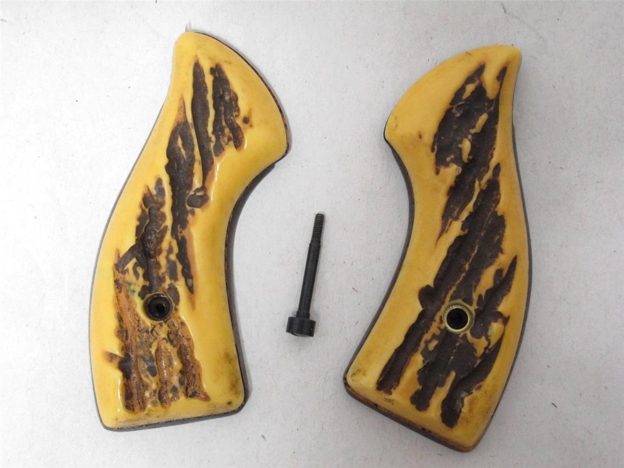 100A SCOTT Imitation STAG HORN Gun Grips ROSSI 38 Special Small Frame Magna