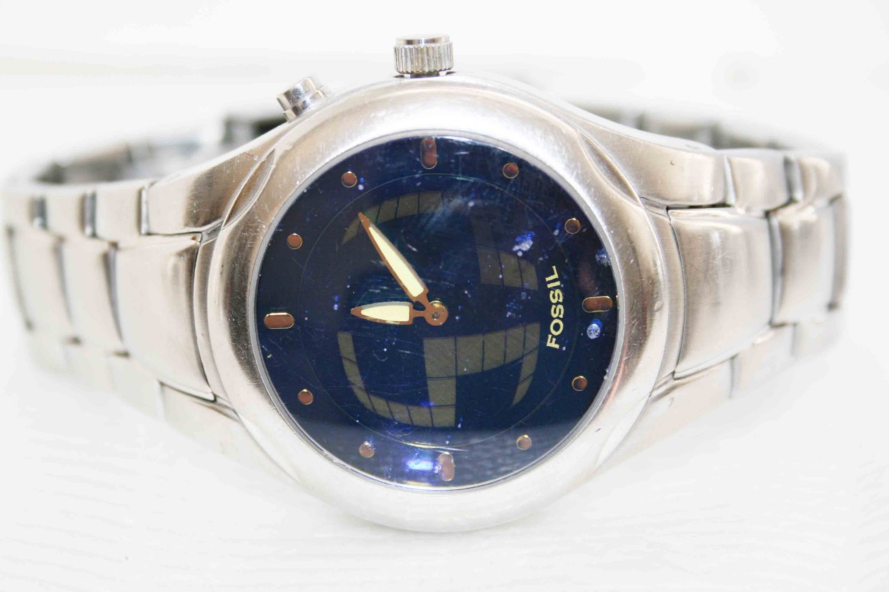 fossil watch with digital seconds