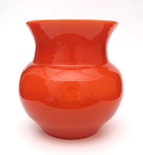 VINTAGE VIBRANT ORANGE ERIK HOGLUND (KOSTA) BODA SCANDINAVIAN ART GLASS