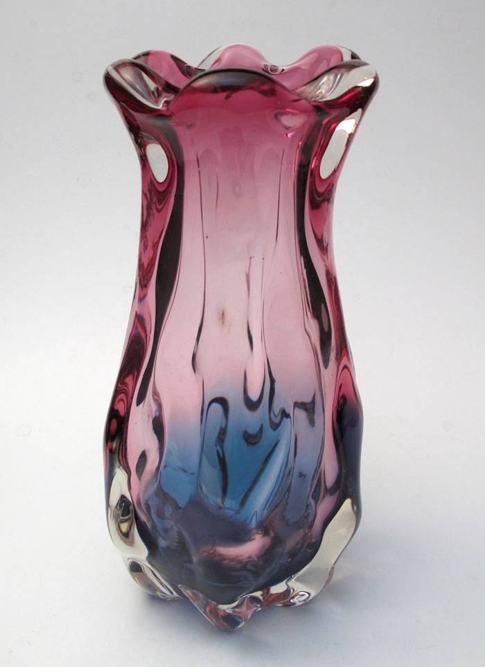 STUNNING VINTAGE ITALIAN MURANO BLUE & PINK TALL ART GLASS VASE MID