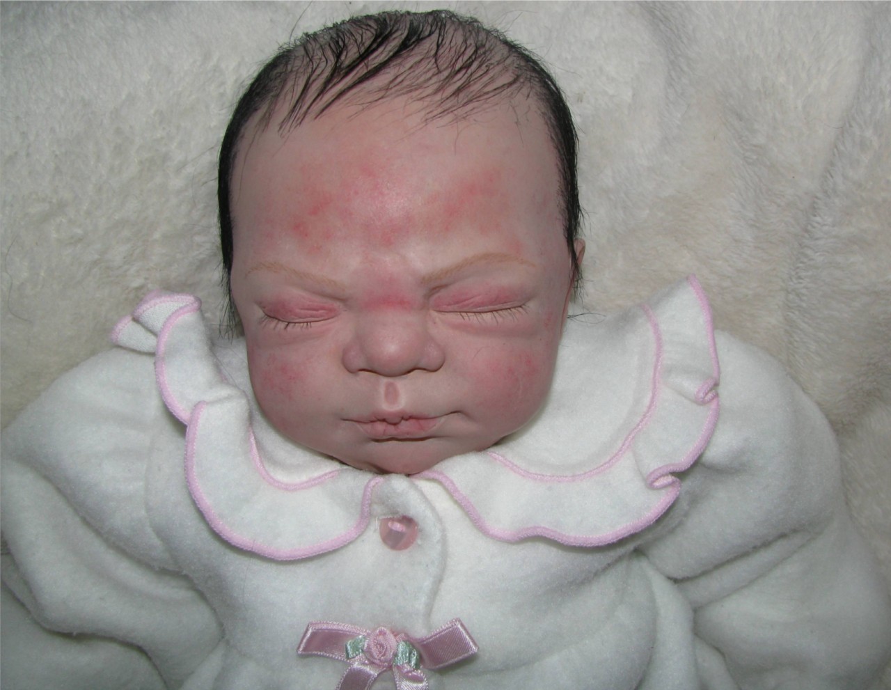 eBay Image Hosting at www.auctiva.com