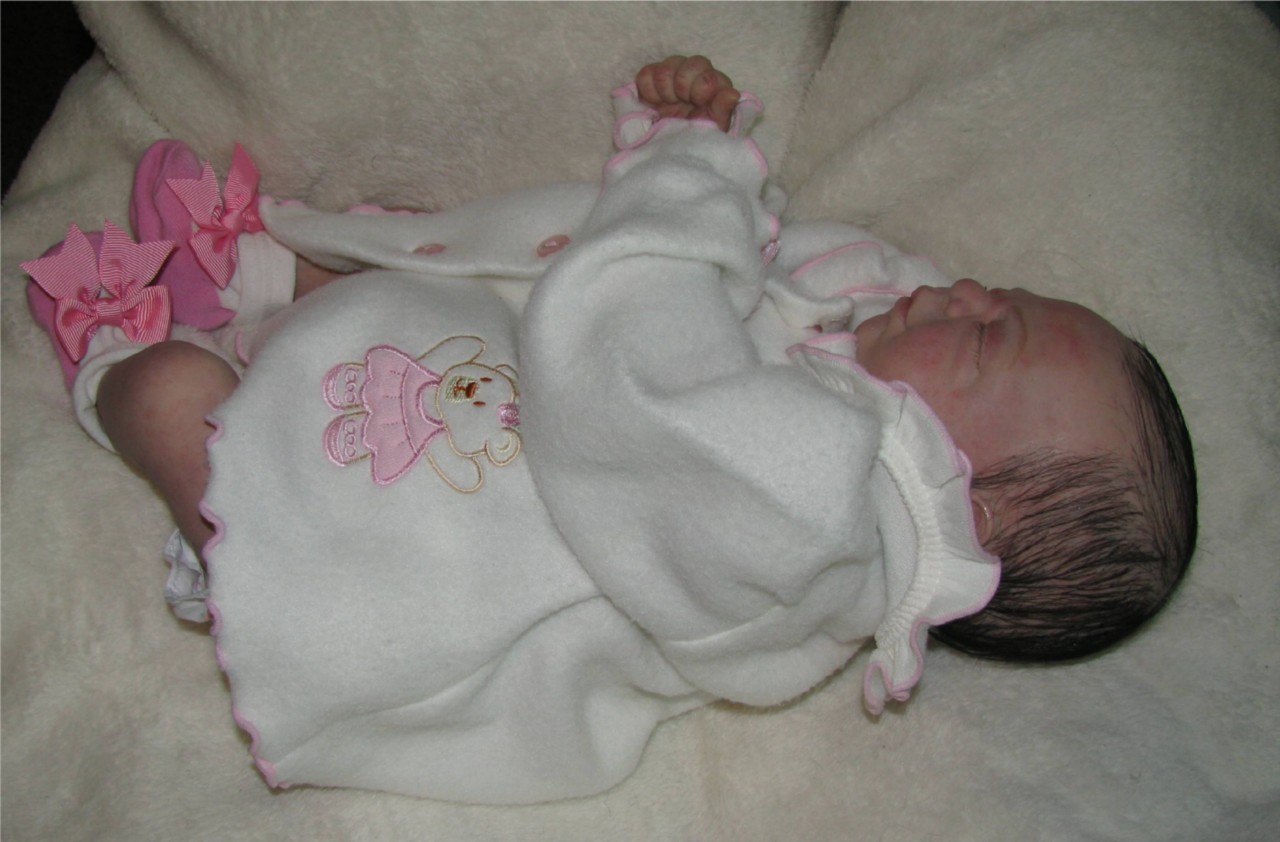 eBay Image Hosting at www.auctiva.com