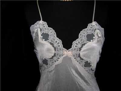 Bridal Nightgowns on Vintage Long Bridal White Nylon Satin Nightgown Medium 12 14   Ebay