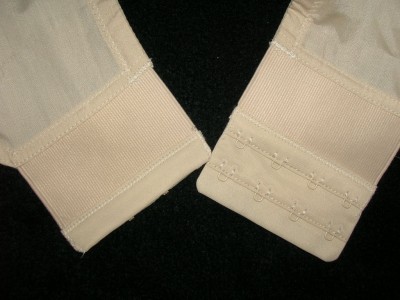 44DD ... VINTAGE Beige Cotton Bullet Torpedo Bra 44DD Pin up Sexy Retro NWOT