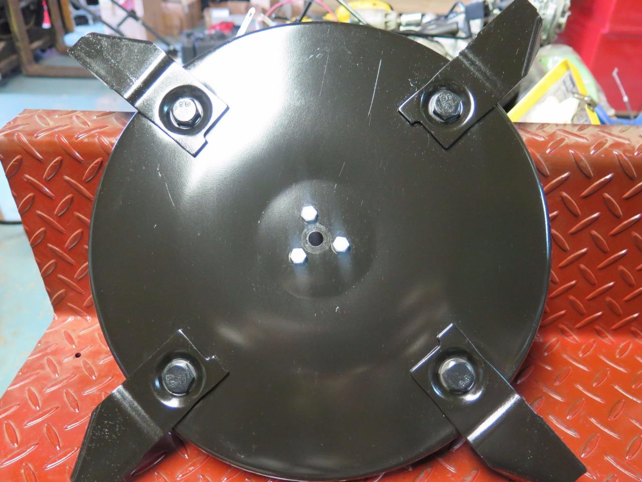 18" Lawnmower Cutting Blades, Disk and Boss suit Rover, Masport 455mm