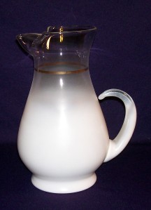 VINTAGE WEST VIRGINIA GLASS BLENDO WHITE PITCHER