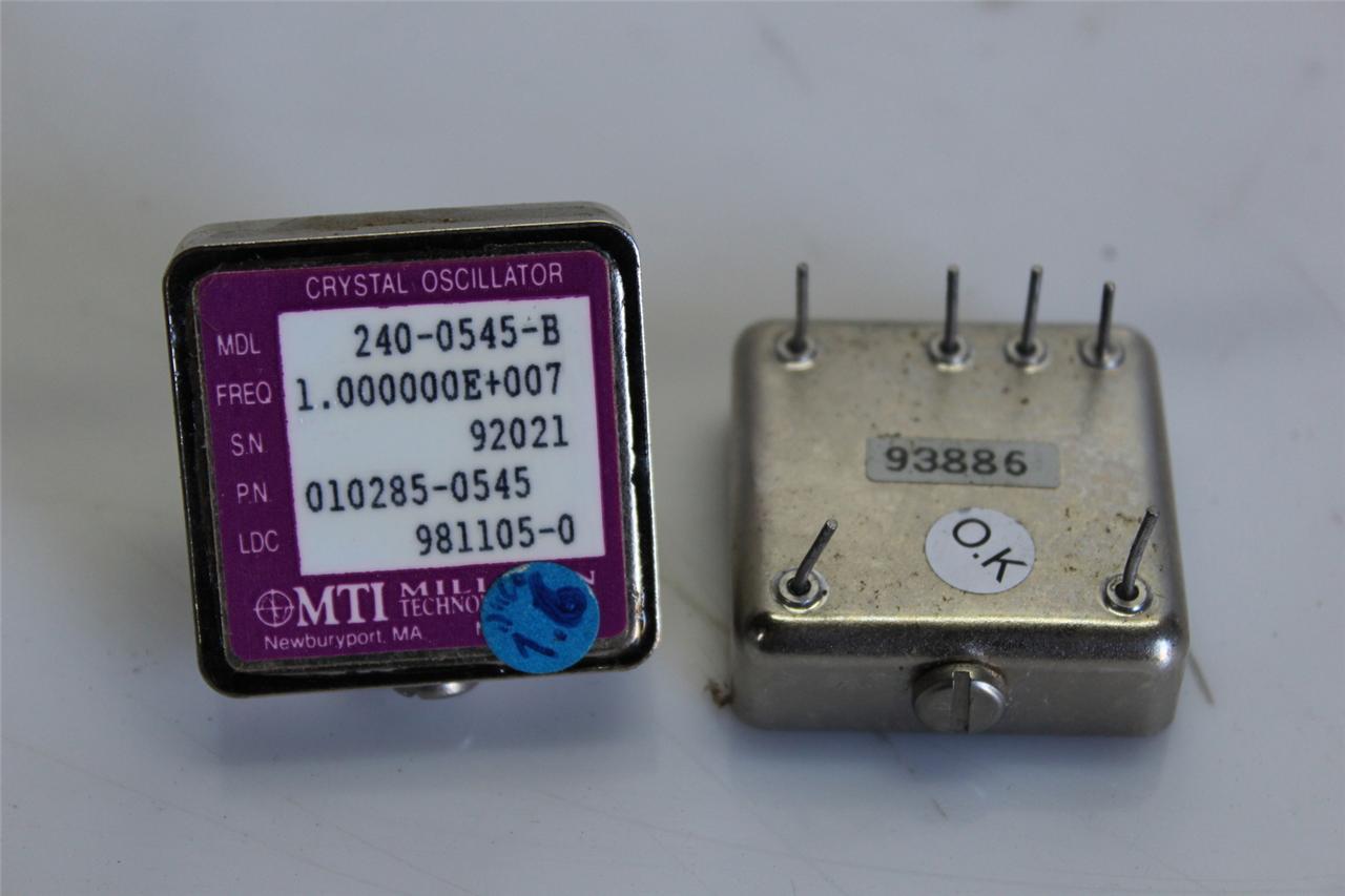 2 X MTI Milliren Microwave Crystal Oscillator 2400545B ( 1.000000E