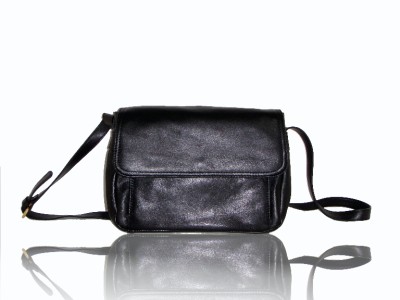 ... BERNINI BLACK NAPPA GLOVE LEATHER CROSSBODY FLAP BUILT IN WALLET BAG