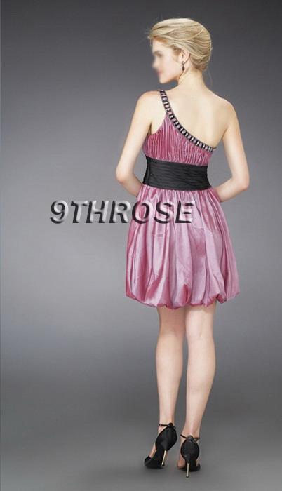 eBay Image Hosting at www.auctiva.com