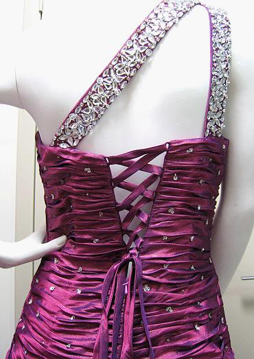 eBay Image Hosting at www.auctiva.com