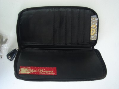 Apple Zippo on Apple Bottoms Zip Around Wallet Black Nwt Ebay