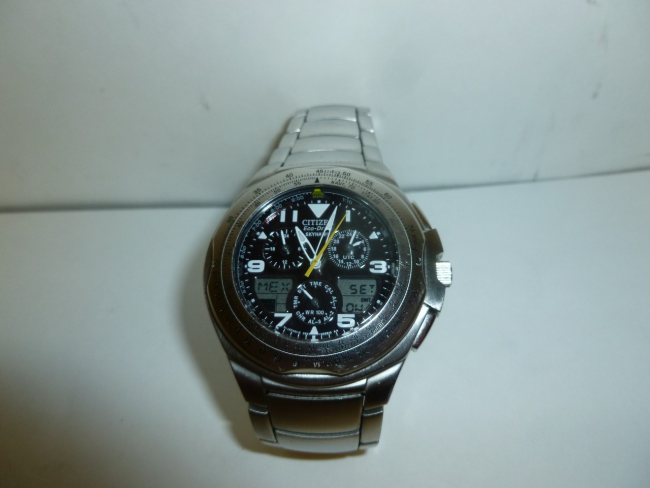 citizen eco drive skyhawk titanium