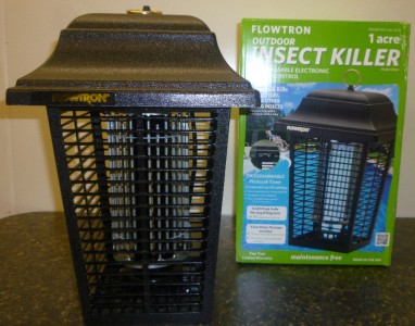 Flowtron Outdoor Insect Killer Model 14044 1 Acre Bug Zapper | eBay