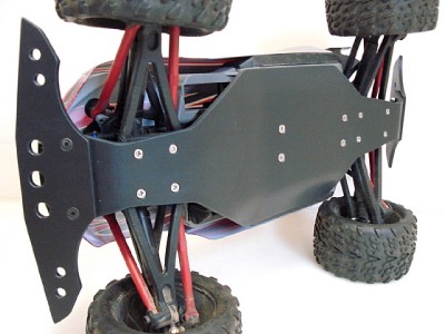 traxxas chassis brace kit