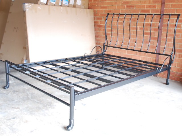  about Hand Made Classic Iron Sleigh Bed Frame Castings Queen 001