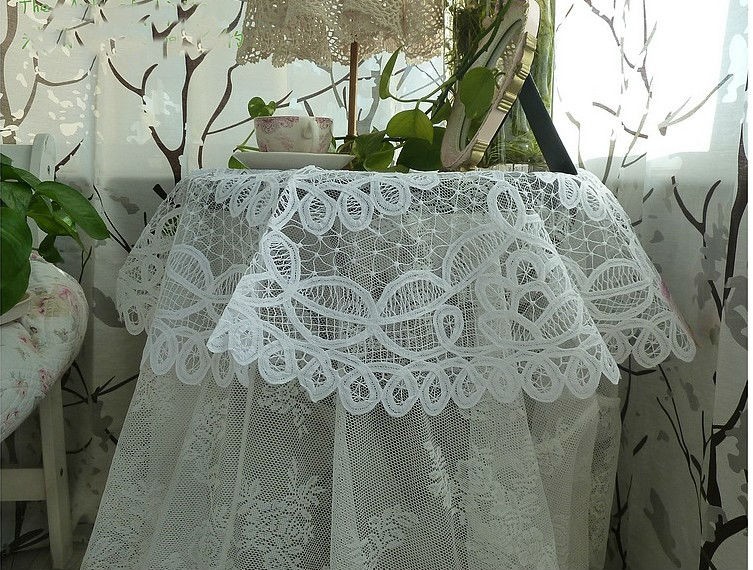 Elegant Round Cotton Battenburg Lace Table Cloth 85cm