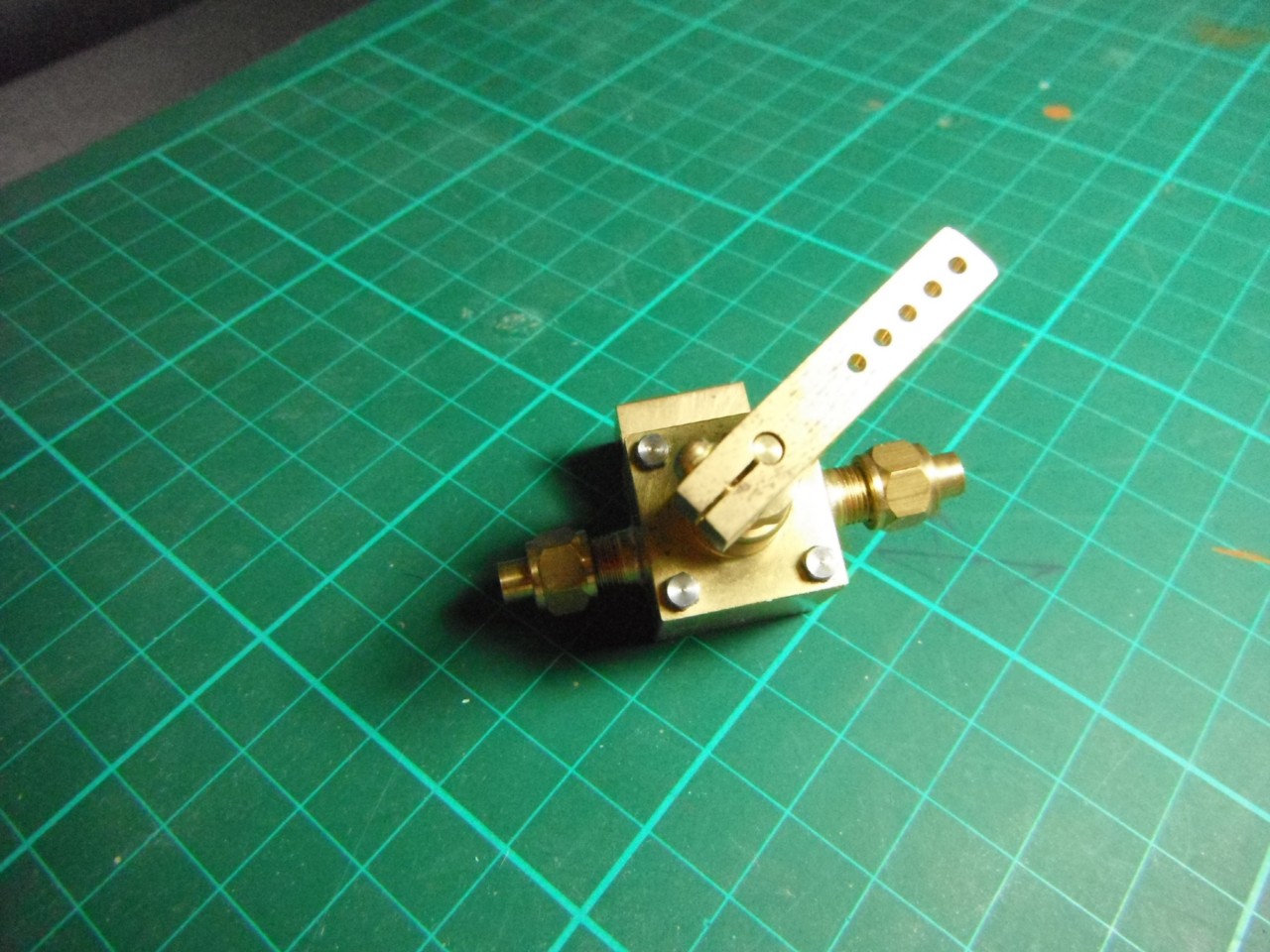 MODEL STEAM ENGINE FITTINGS R/C STEAM REGULATOR STEAMSHIP OR STEAMBOAT