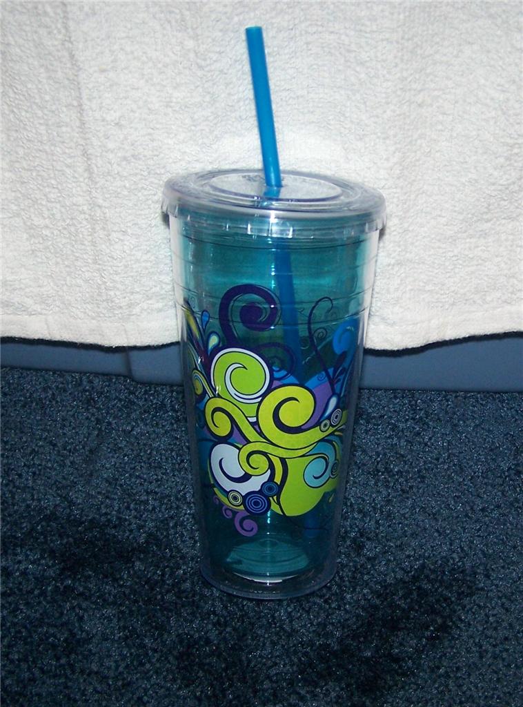 Cool Gear Insulated Hot or Cold Lidded with Straw 24 oz Plastic Chiller