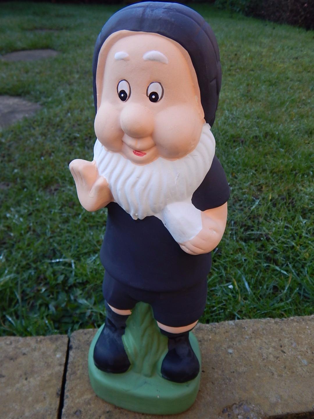 Novelty England Scotland Ireland Rugby Garden Gnome Ornament Figurine