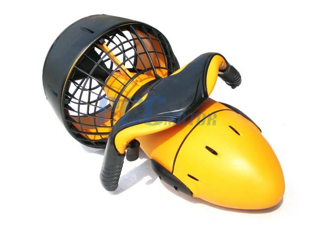 eBay Image Hosting at www.auctiva.com