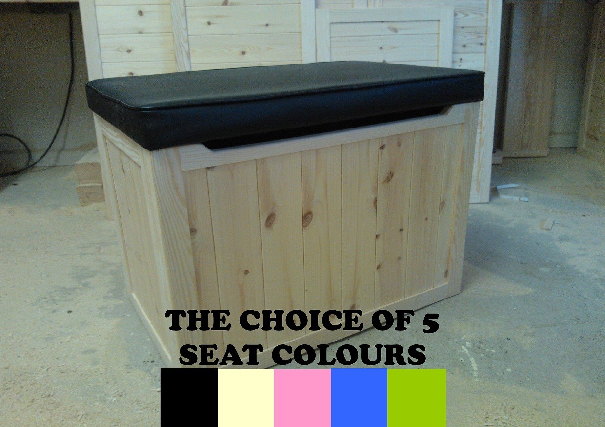 BEAUTIFUL HAND CRAFTED PINE WOODEN TOY BOX WITH COLOURED SEAT