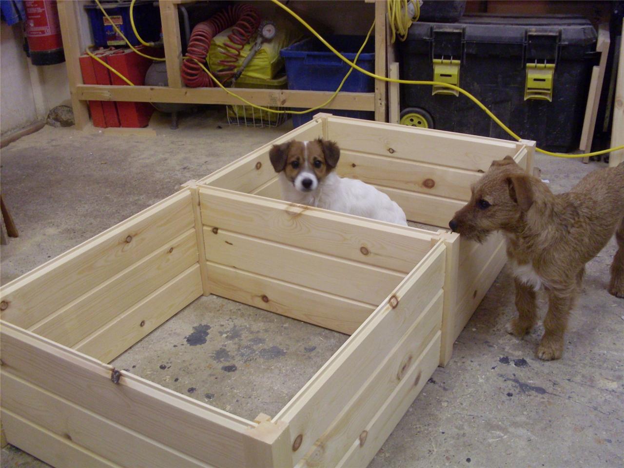 WOODEN DOG PUPPY WHELPING BOX BED VERY HIGH QUALITY 3 SIZES eBay